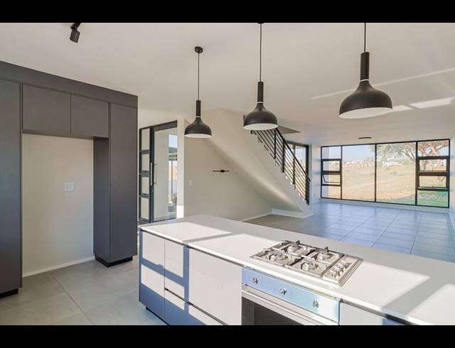 3 BEDROOM HOUSE FOR SALE IN JACKAL CREEK GOLF ESTATE